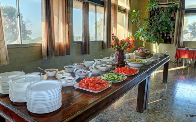 Farod Country Inn