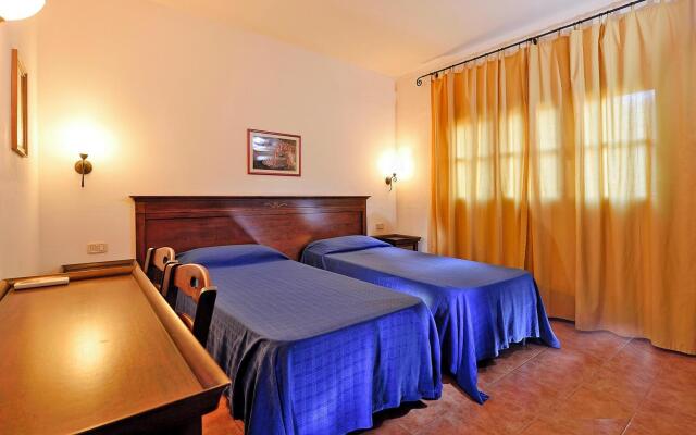 Apartment in Magliano with bar