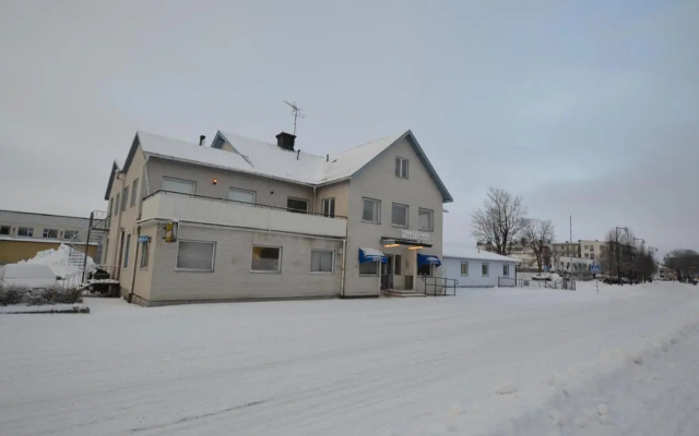 Gästis Tierp