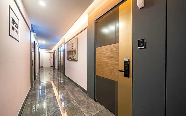 No.25 Hotel