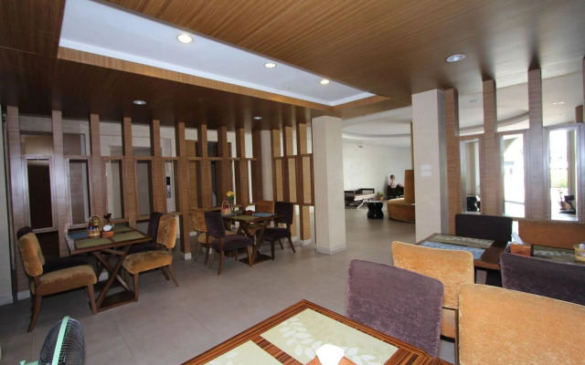 Honey Lodge