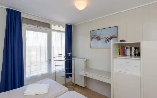 Attractive Apartment Near Vlissingen Beach