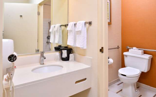 Best Western Ottumwa Inn & Suites