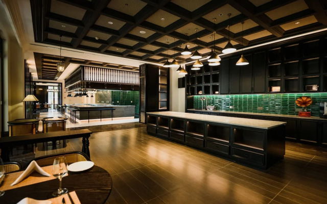 Chikan Gu Zheng Mei Tang Hotel