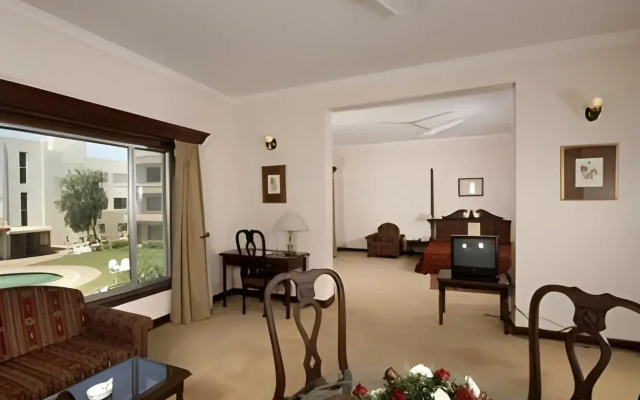 Hotel Express Residency - Jamnagar