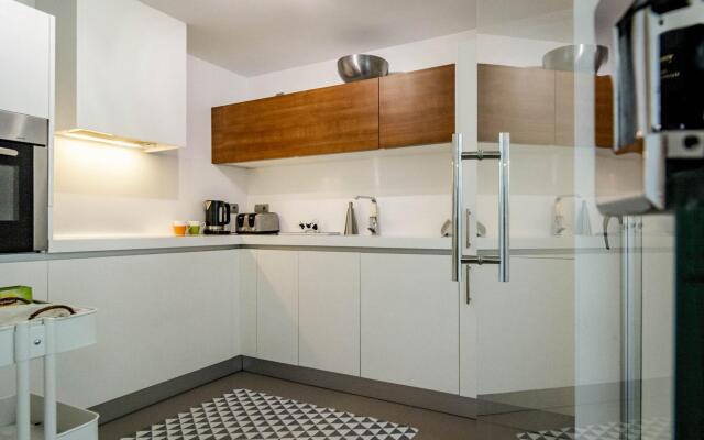 Lab5 Modern 3 Bedroom Penthouse In San Pedro