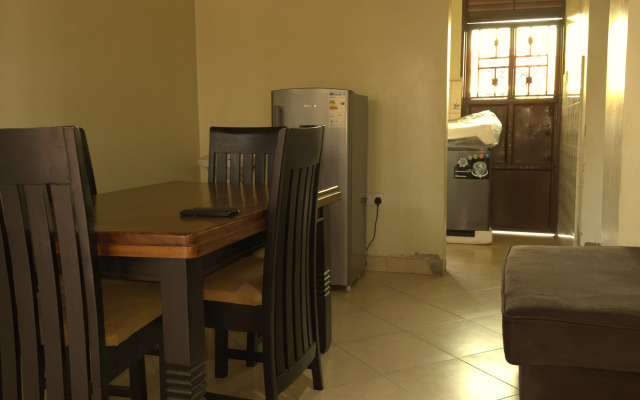 Palm Suites Jinja