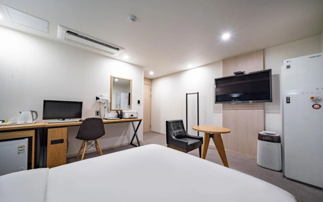 Pohang Mundeok Hotel XYM