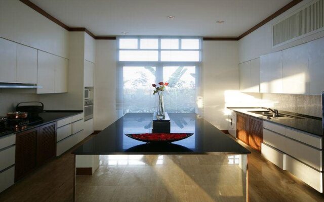 Tadarawadi Pool Villa at Phoenix Golf