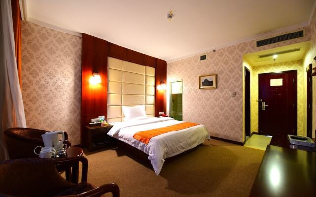 Lecheng Hotel