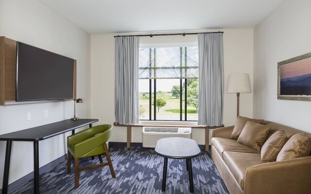 Fairfield Inn & Suites by Marriott Minneapolis North/Blaine