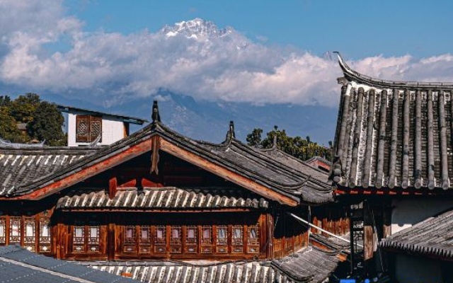 Lijiang Time · Linxi Senxi Snow Mountain Scenic Holiday Hotel – Exterior – Lijiang
