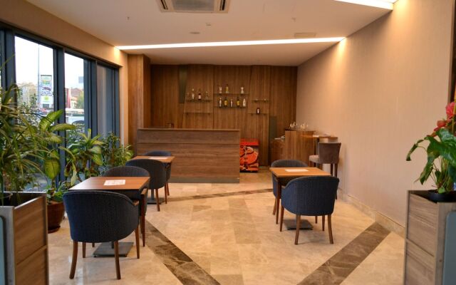 Engin Otel