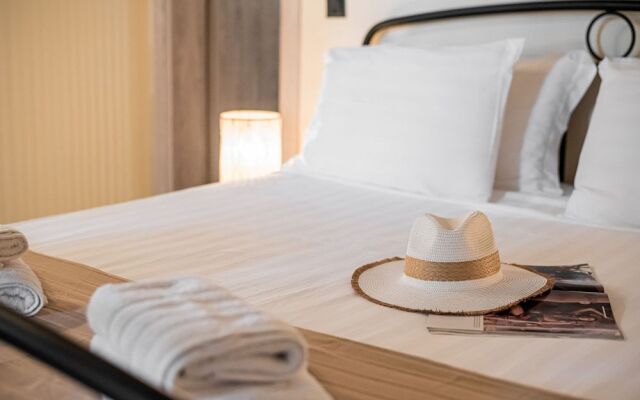 Pefkon Suites