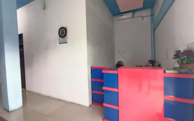 OYO 92207 Hotel Koperasi