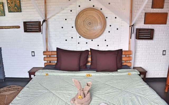 The Happy Bird B&B