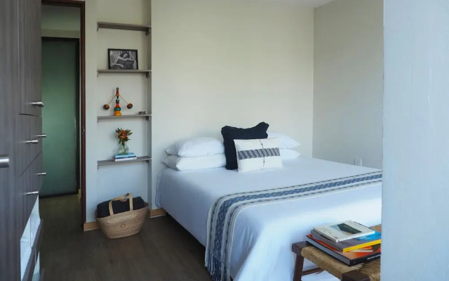 Balcones de Pushkin by The Local Way