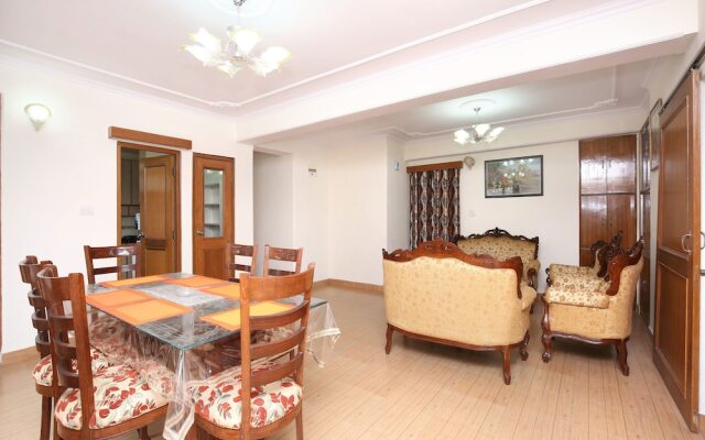 OYO 15381 Home Luxurious 3BHK City View Vikas Nagar