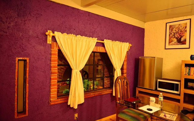 Mex Suites Casa Azul B&B