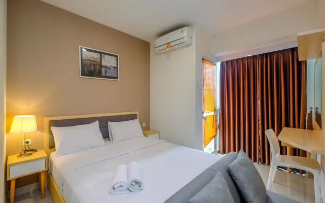 Modern and Spacious Studio with City View @ Grand Kamala Lagoon Apartment – Guest Rooms – Bekasi