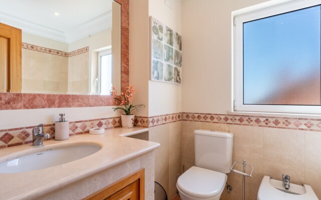 Scenic Apartment - Palheiro Village