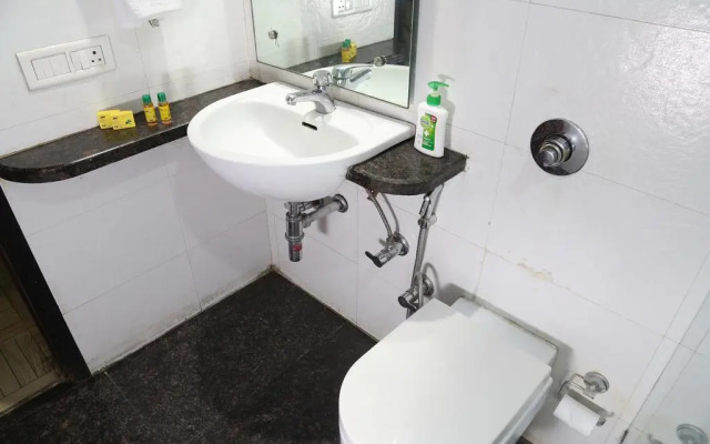 Oyo 29223 Golf View Prime