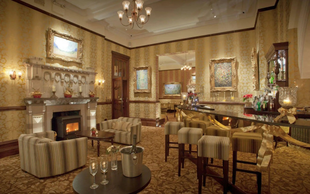Camelot Castle Hotel
