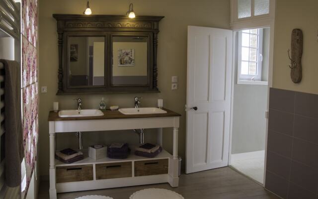 Chambres dHôtes Les Champs Français