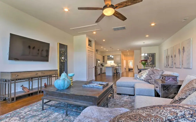 Modern Main St. Apt in Downtown Waynesville!