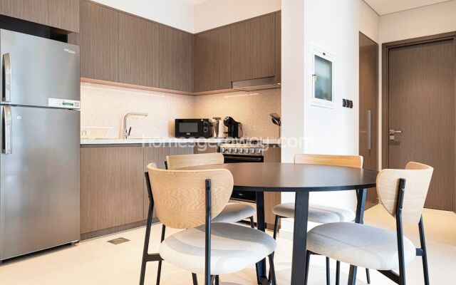 HomesGetaway - 1BR in ACT One Downtown