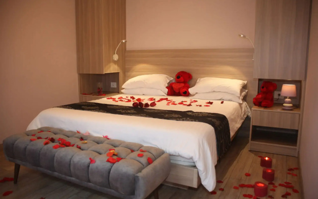 HOtello Guest Suites