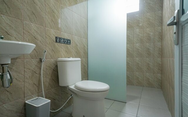 RedDoorz near Exit Toll Sirkuit Sentul