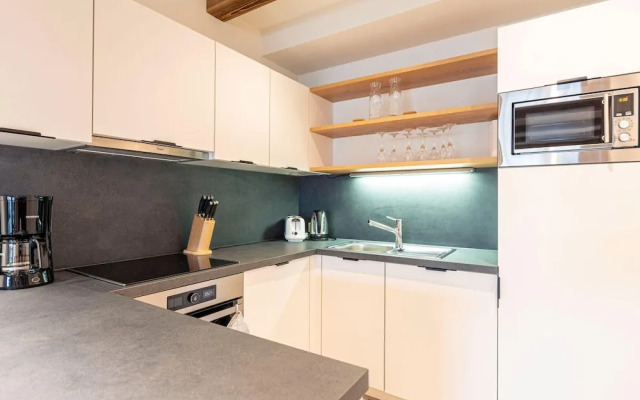 Large Chalet With Carmine and Wellness Area