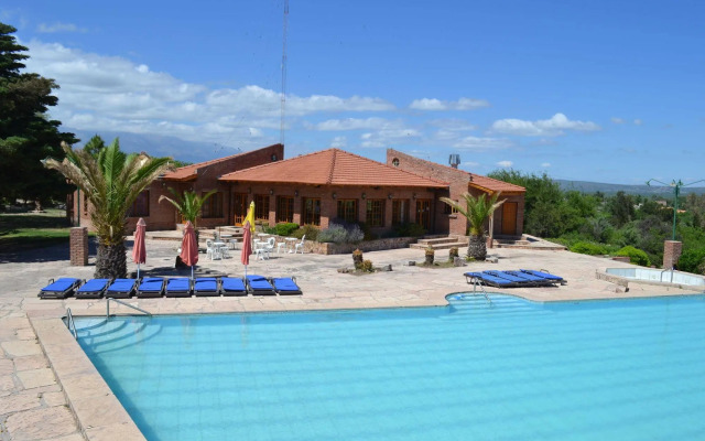 Colina del Valle Hotel