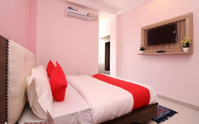 OYO 22356 Heaven Grand