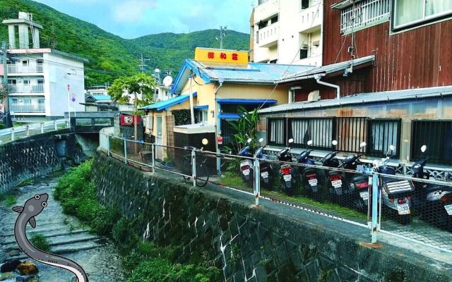 Amami Oshima Guest House Showa-sou - Hostel