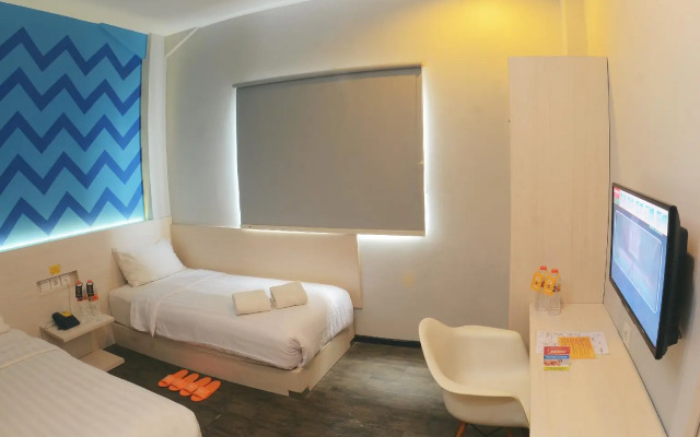 Summer Bed and Breakfast Hotel