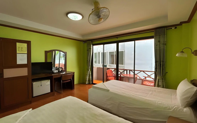 Me Mee Place & Tour Krabi