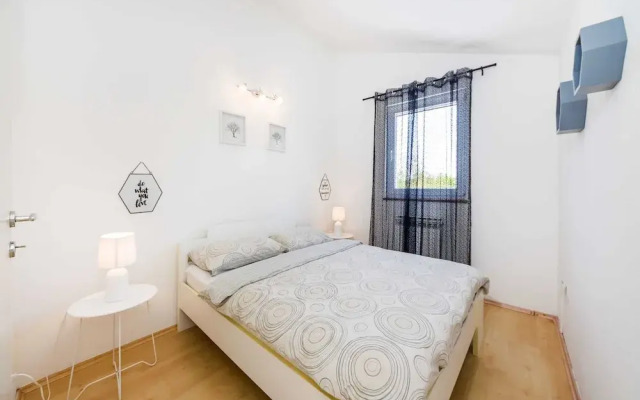 Luxurious Villa in Dalmatia Near Sea