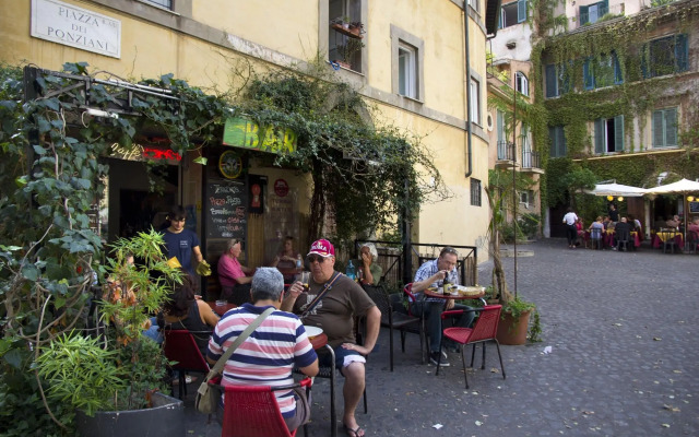 Ripense In Trastevere
