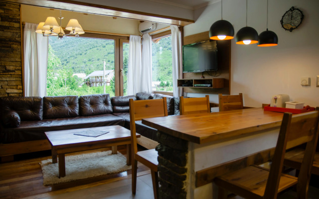 Kurtem Lodge Cerro Catedral