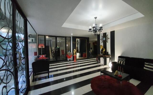 @Room Apartment