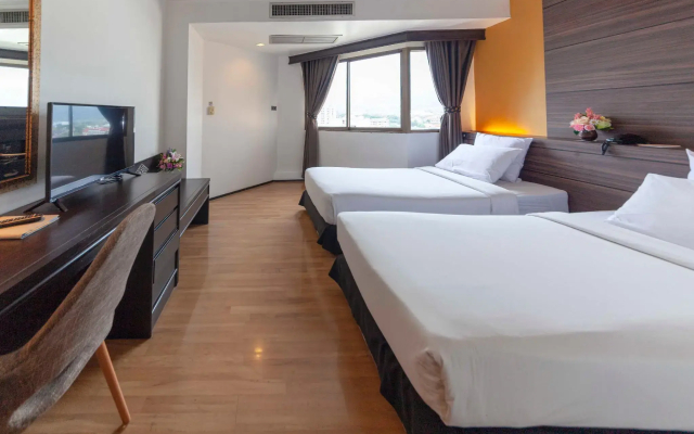 Holiday Garden Hotel & Resort Chiang Mai