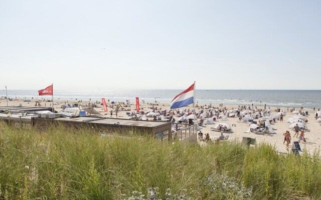 Romantic holiday home in Bergen North Holland with terrace
