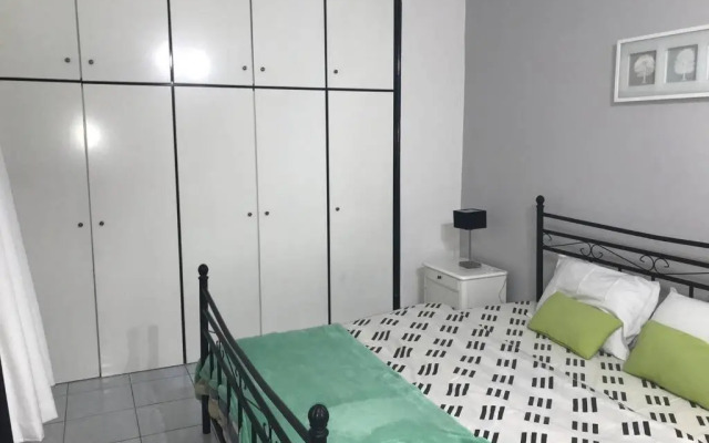 Istos Apartment 1