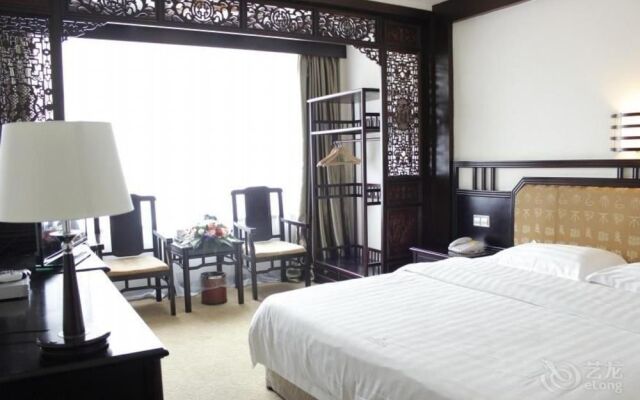 Li River Hotel