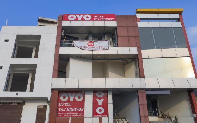 OYO 74663 Taj Highway Hotel