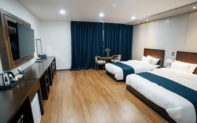 Ocean Spa Hotel