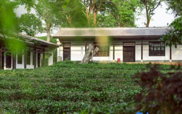 Pu'er Tea Garden Resort Hotel(Pu'er Tea Expo Garden)