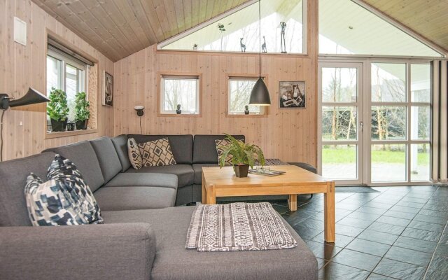 Spacious Holiday Home in Oksbol near Water Park